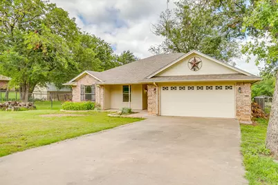 115 Pleasant Oaks Lane, Springtown, TX 76082 - Photo 4