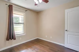 115 Pleasant Oaks Ln, Springtown, TX 76082 - Photo 24