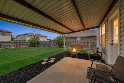 329 Daisy Lane, Burleson, TX 76028 - Photo 2
