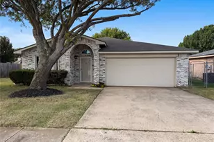 10304 Pondwood Dr, Dallas, TX 75217 - Photo 1