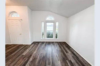 10304 Pondwood Drive, Dallas, TX 75217 - Photo 6