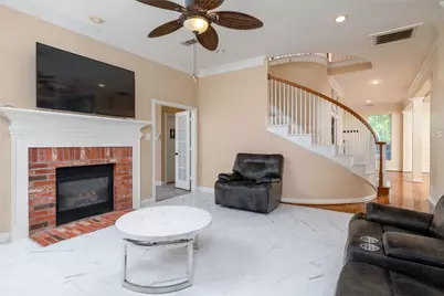 4705 Hampshire Drive, Flower Mound, TX 75028 - Photo 12