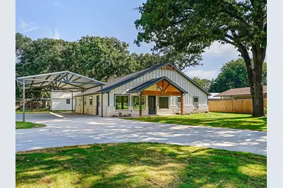 4004 Pueblo Court, Granbury, TX 76048 - Photo 1