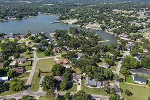 4004 Pueblo Ct, Granbury, TX 76048 - Photo 34