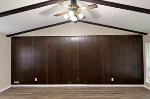 1717 Warwick St, Garland, TX 75044 - Photo 4