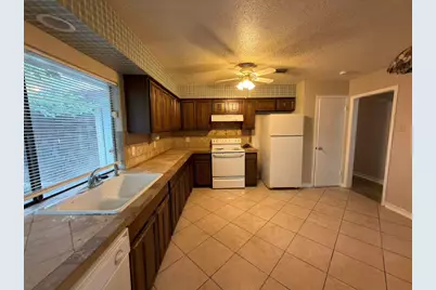 1717 Warwick Street, Garland, TX 75044 - Photo 8