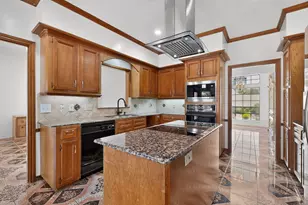 705 Bent Creek Dr, DeSoto, TX 75115 - Photo 8