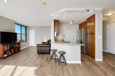 330 Las Colinas Boulevard E #920, Irving, TX 75039 - Photo 6