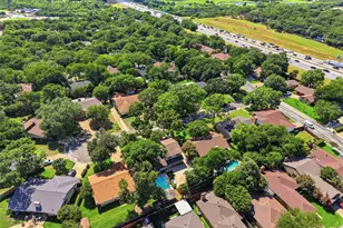 1605 Celeste Ct, Arlington, TX 76012 - Photo 30