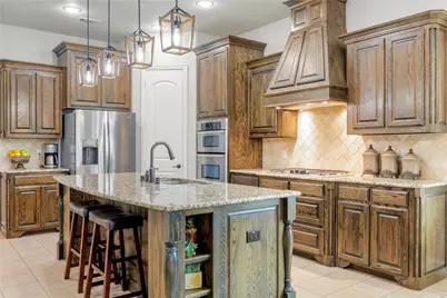 5601 Sunstar Lane, Flower Mound, TX 75028 - Photo 16
