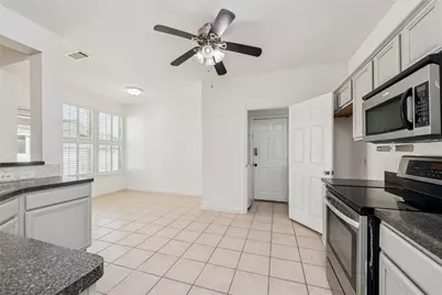10110 Lakeview Drive, Providence Village, TX 76227 - Photo 12