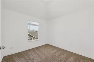 10110 Lakeview Dr, Providence Village, TX 76227 - Photo 24