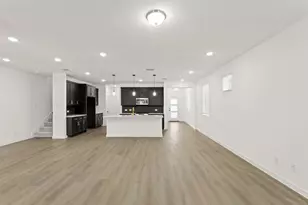 2521 Lost Maples Ln, Dallas, TX 75228 - Photo 10