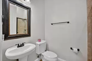 5729 Lunsford Rd, Plano, TX 75024 - Photo 12