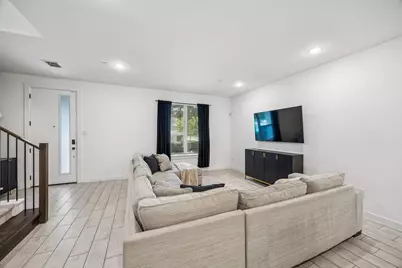 1425 Alberti Avenue, Plano, TX 75075 - Photo 8