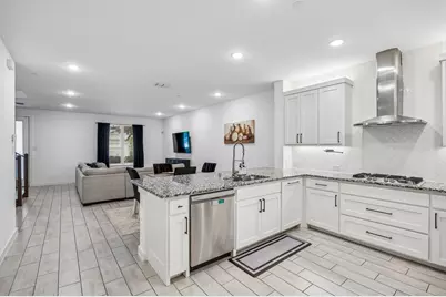 1425 Alberti Avenue, Plano, TX 75075 - Photo 12