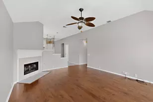 4736 Parkmount Dr, Fort Worth, TX 76137 - Photo 8
