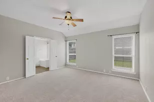 4736 Parkmount Dr, Fort Worth, TX 76137 - Photo 16