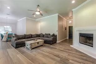 4016 Cherokee Ct, Granbury, TX 76048 - Photo 14