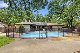 200 Timberlane Terrace, Euless, TX 76039 - Photo 36