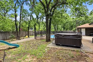 200 Timberlane Terrace, Euless, TX 76039 - Photo 38