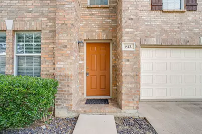 812 Sheryn Drive, Burleson, TX 76028 - Photo 4
