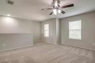 812 Sheryn Dr, Burleson, TX 76028 - Photo 32