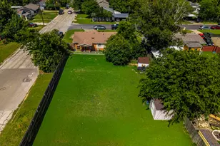 1809 Virginia Pl, Cleburne, TX 76033 - Photo 14