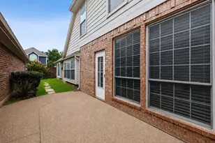 400 Moss Hill Rd, Irving, TX 75063 - Photo 26