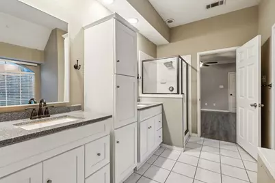 400 Moss Hill Road, Irving, TX 75063 - Photo 18