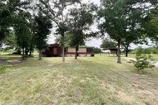 133 N Keller Rd, Mineral Wells, TX 76067 - Photo 2