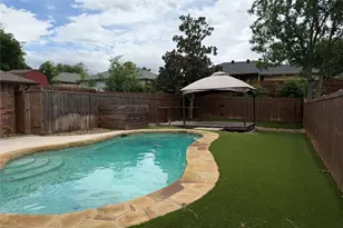 1716 Rosemeade Cir, Carrollton, TX 75007 - Photo 14