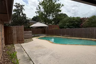 1716 Rosemeade Cir, Carrollton, TX 75007 - Photo 12