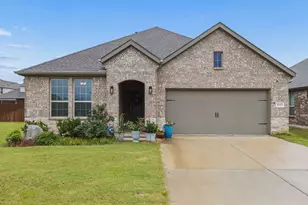 10313 Geode St, Aubrey, TX 76227 - Photo 2
