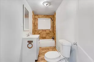 917 W Crawford St, Denison, TX 75020 - Photo 8