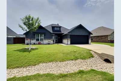 4015 Gallivant Drive, Granbury, TX 76049 - Photo 1