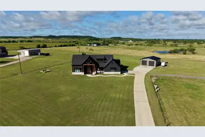 170 Dollie Road, Grandview, TX 76064 - Photo 2