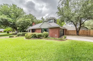 4726 Kensington Ct, Arlington, TX 76016 - Photo 2