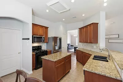 8900 Arcadia Park Drive, Fort Worth, TX 76244 - Photo 4
