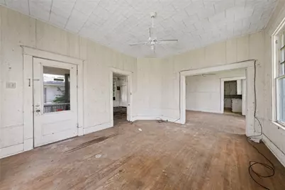 2217 Ross Avenue, Waco, TX 76706 - Photo 10