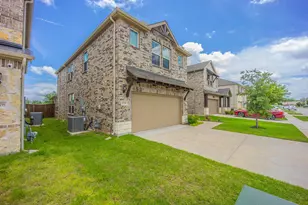 2774 Henson Ln, Garland, TX 75040 - Photo 28