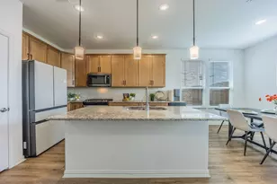 2774 Henson Ln, Garland, TX 75040 - Photo 10