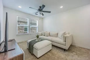 2774 Henson Ln, Garland, TX 75040 - Photo 16