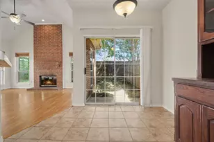 340 Arbor Ct, Euless, TX 76039 - Photo 12