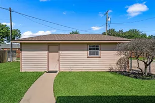 1509 N Reagan St, West, TX 76691 - Photo 36