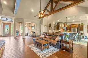 108 Oak Creek Dr, Springtown, TX 76082 - Photo 12