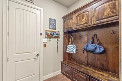 108 Oak Creek Drive, Springtown, TX 76082 - Photo 28