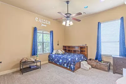 108 Oak Creek Drive, Springtown, TX 76082 - Photo 22