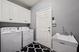 1849 Sommerfeld Dr, Waco, TX 76705 - Photo 14