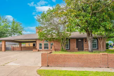 2652 Bluebird Lane, Mesquite, TX 75149 - Photo 2